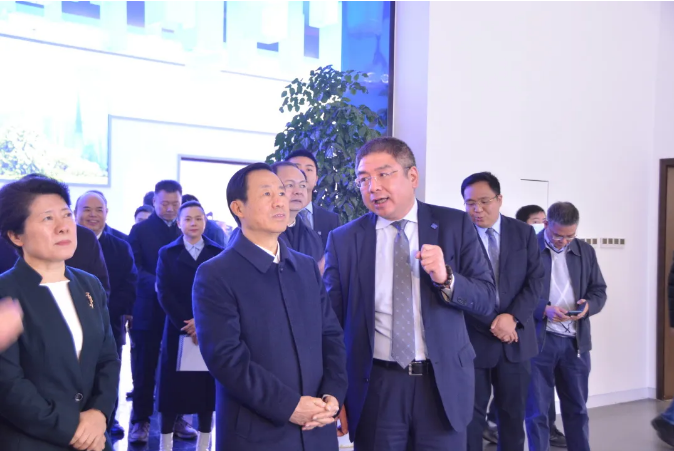 奋进新征程丨湖南省委书记许达哲一行莅临kaiyun开云环境长沙基地调研考察