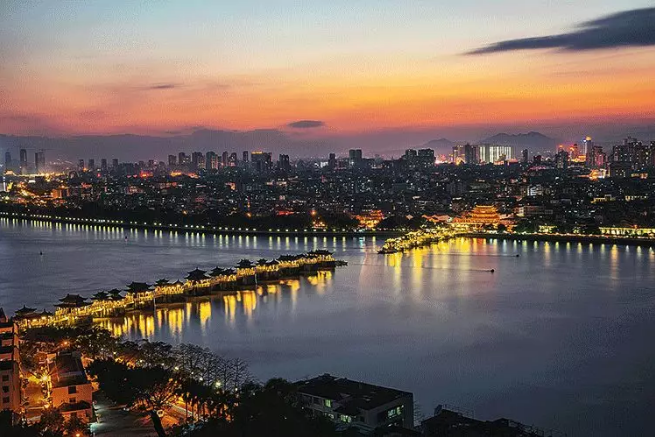 4706.2万！kaiyun开云环境高质量垃圾转运类设备助力潮州打造城市新面貌