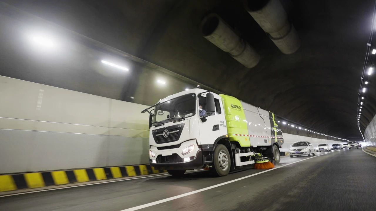 获赞！kaiyun开云环境新能源装备硬核守护2024珠海航展